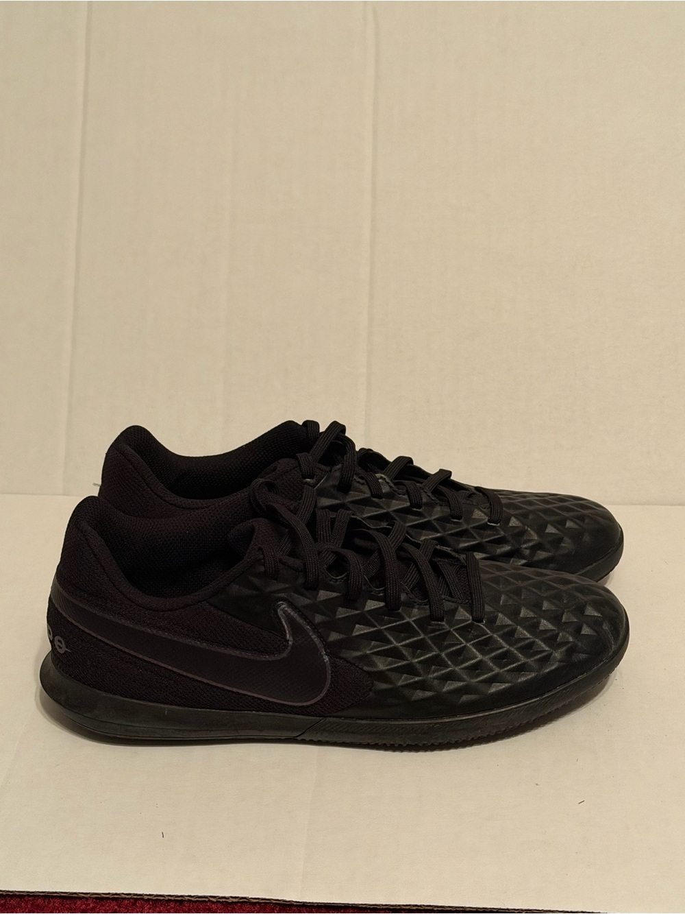 Nike Men's Tiempo Black Textured Low-Top Athletic Shoes